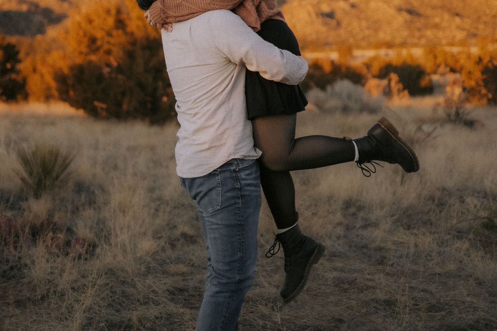 Santa Fe wedding photographer. New Mexico elopement. Santa Fe engagement photos. Taos New Mexico wedding photographer. abq photographer