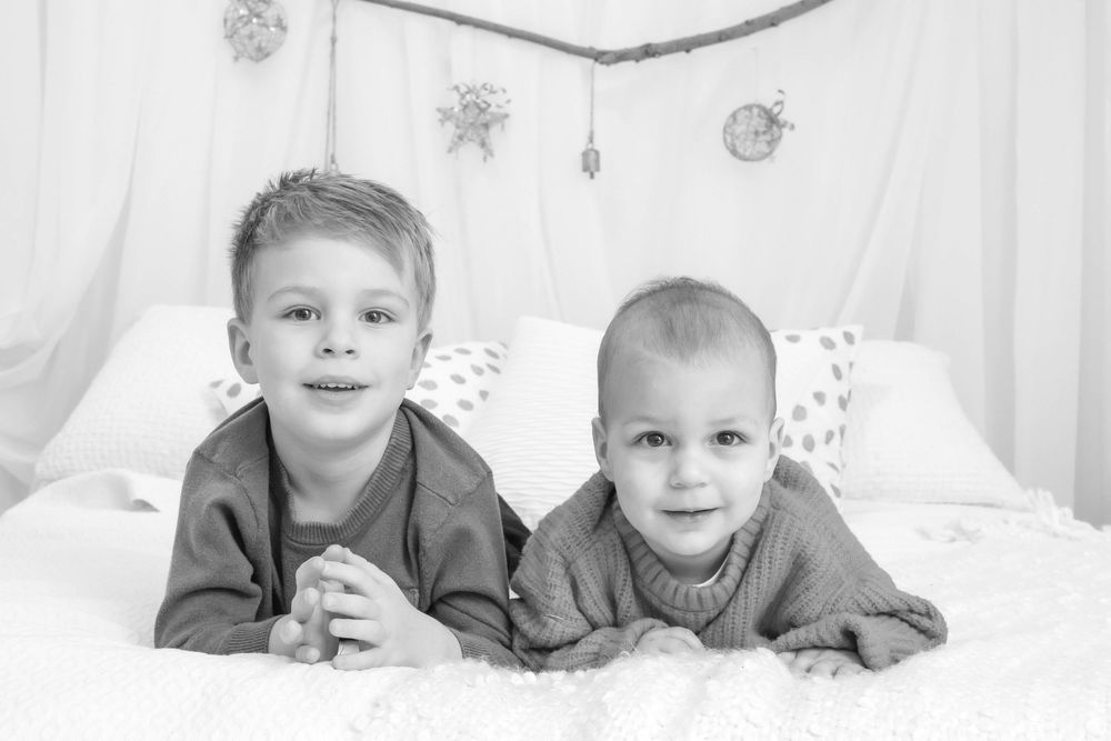 Minis Photo Holiday Sessions in edmonton alberta