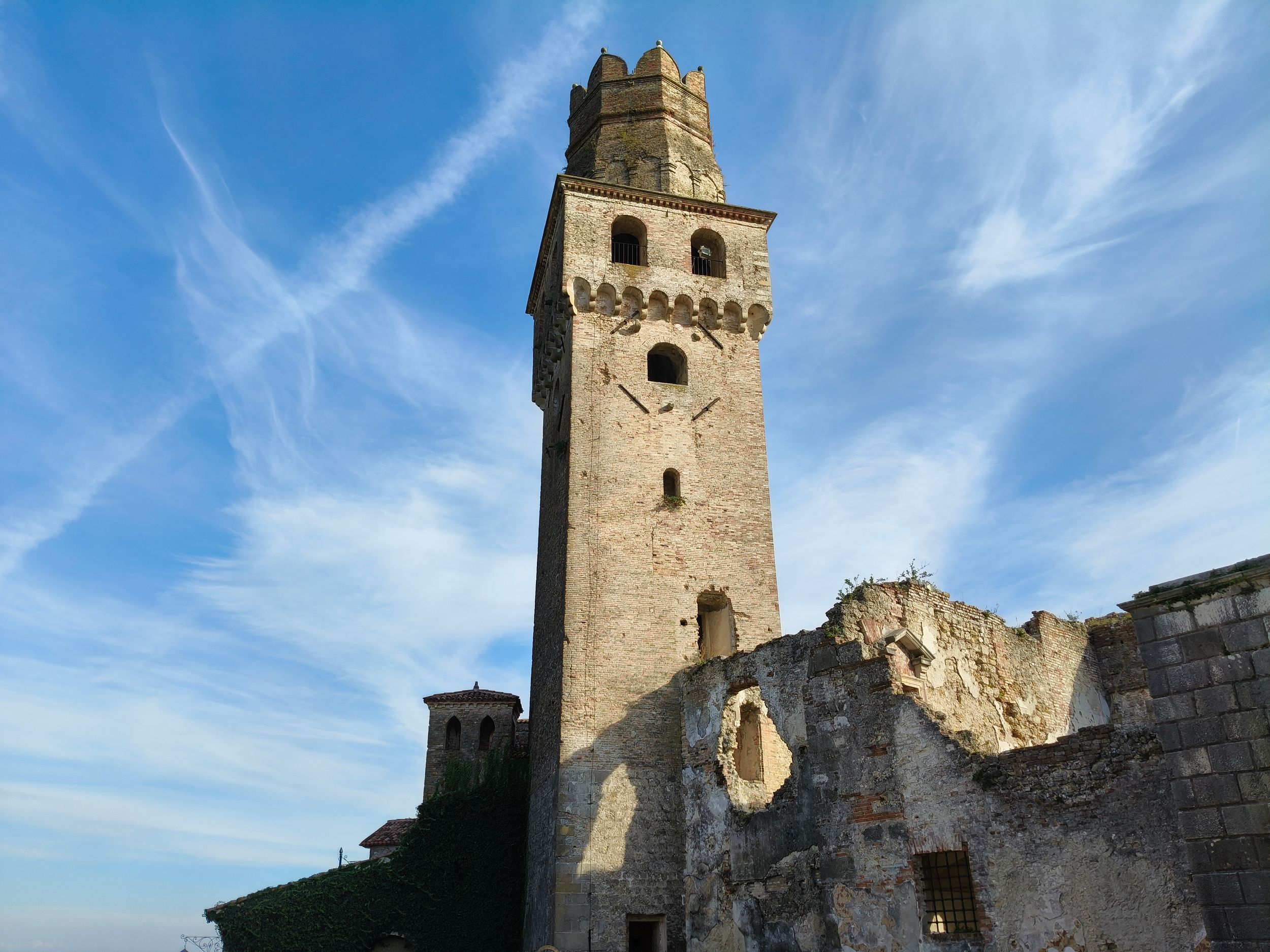 San Salvatore Castle