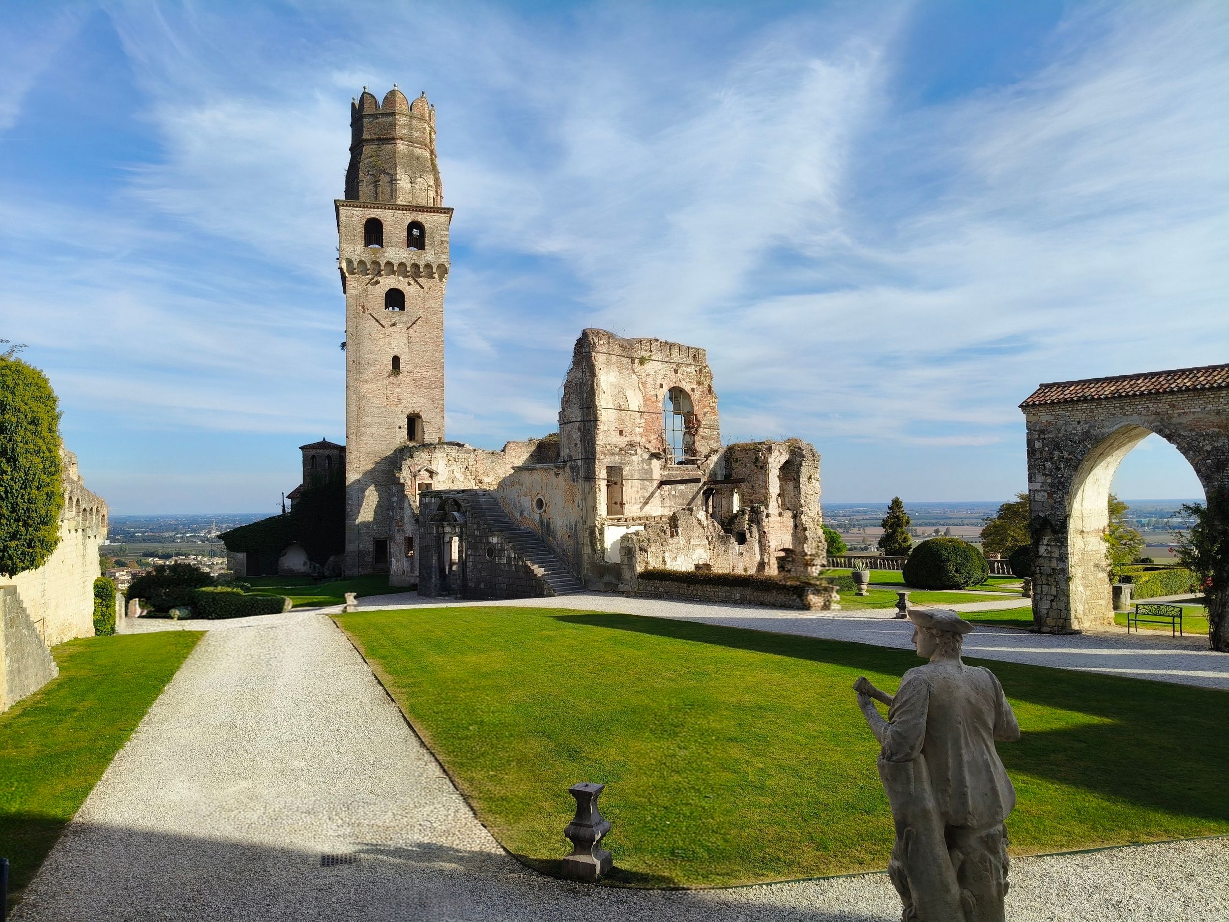San Salvatore Castle