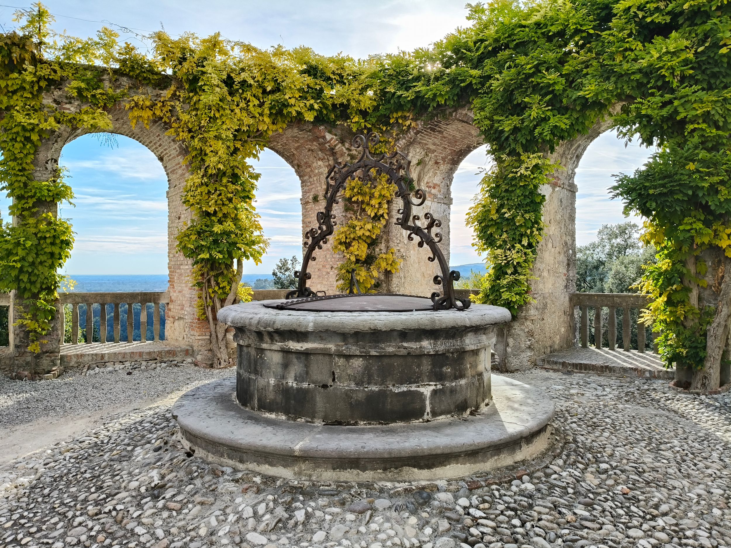 San Salvatore Castle
