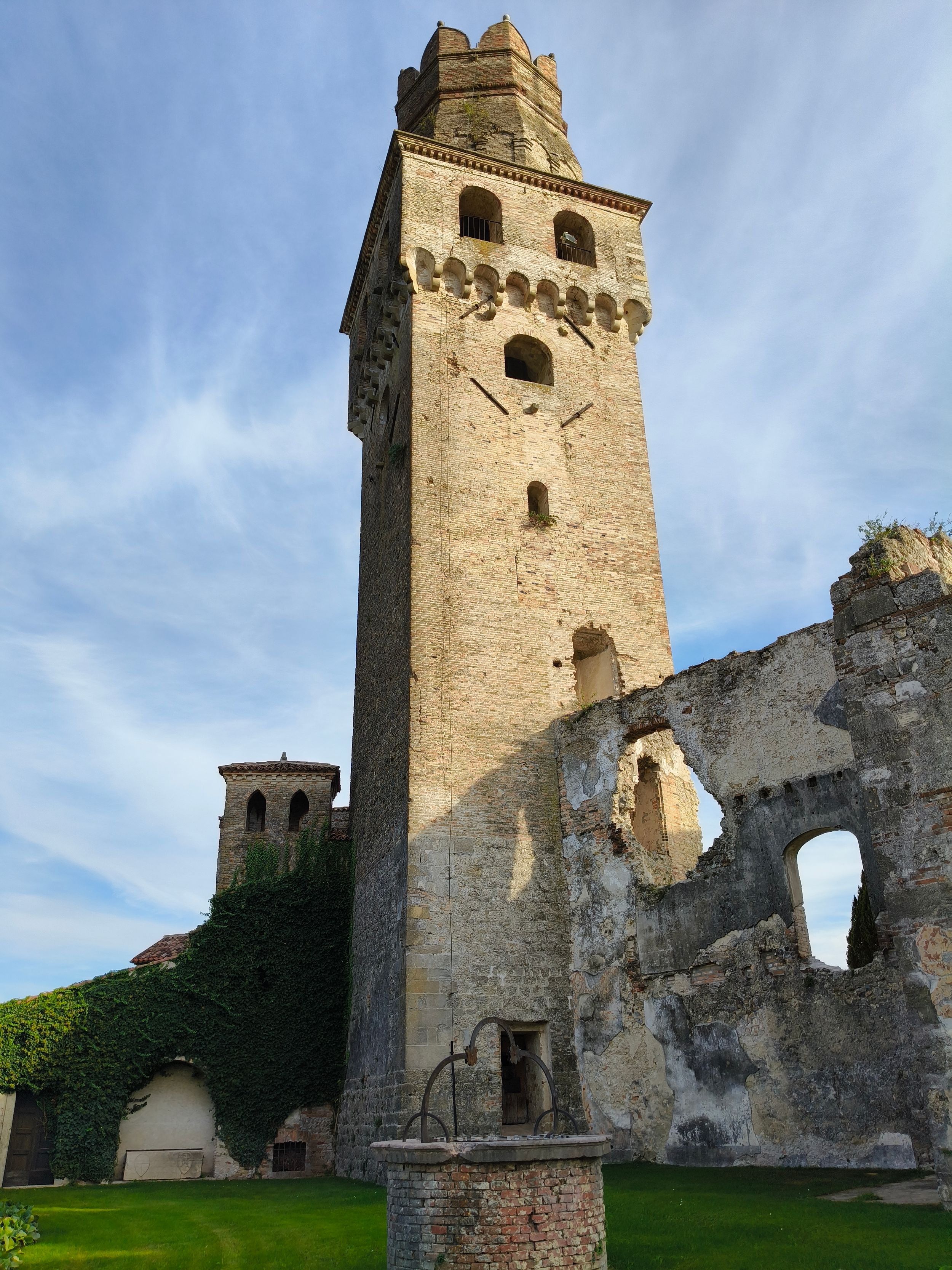 San Salvatore Castle