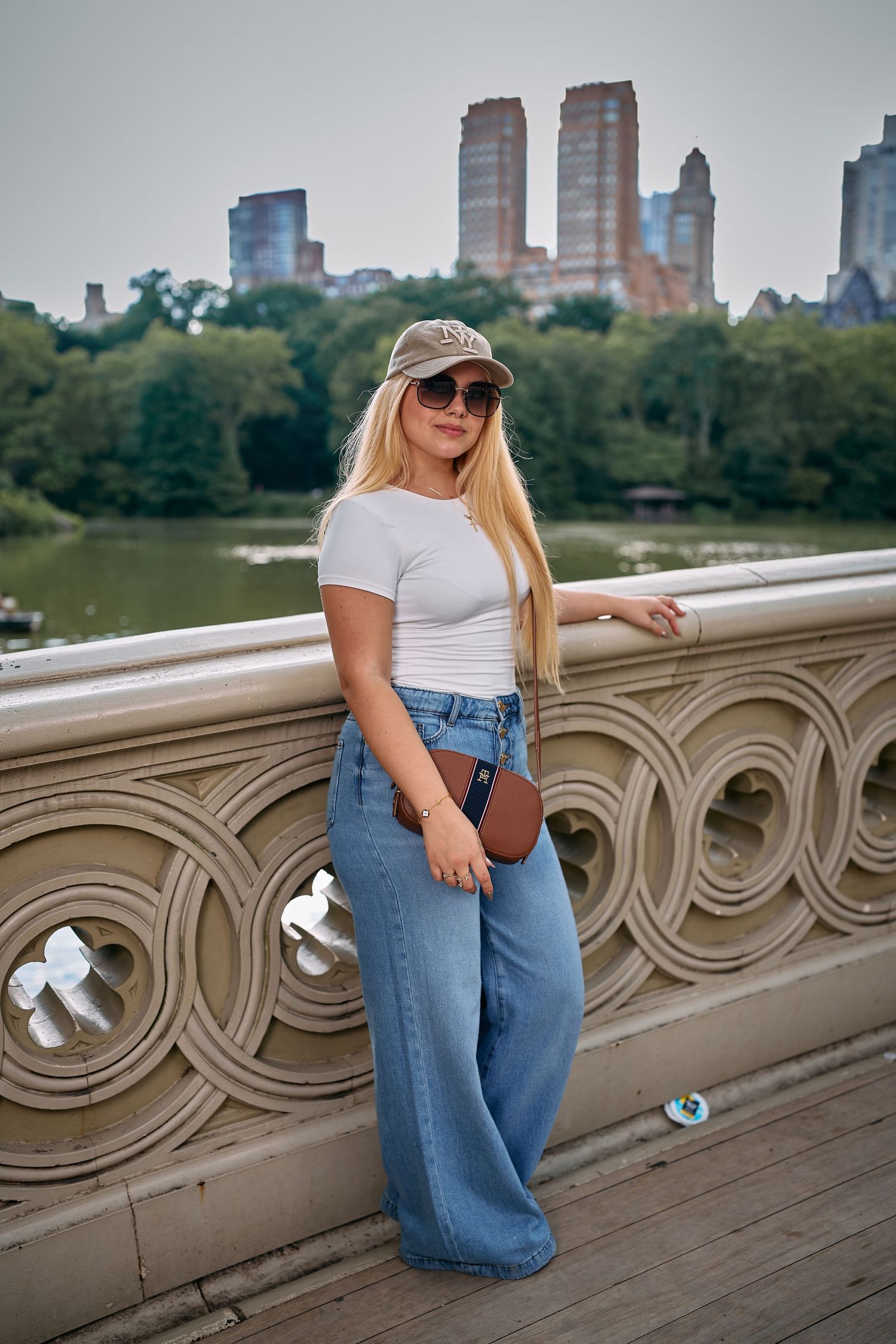 tourist at bow bridge