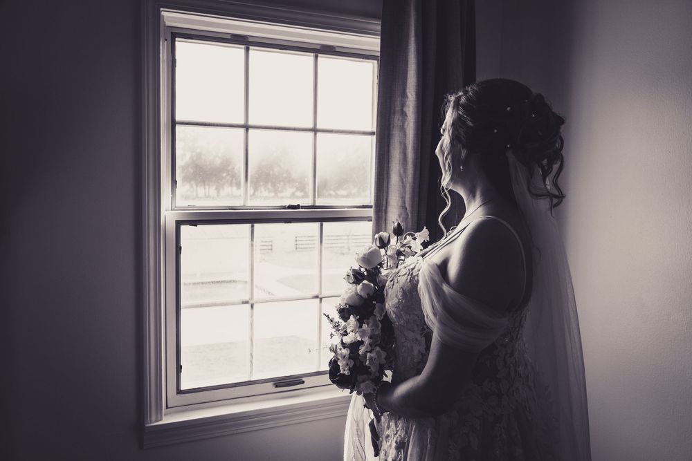 Editorial style wedding photographer in Tampa, Clearwater, St Pete, Sarasota, Naples, and Dunedin, Florida