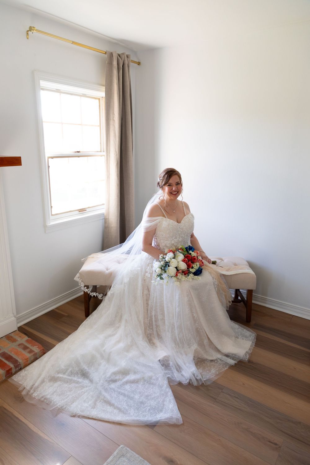 Editorial style wedding photographer in Tampa, Clearwater, St Pete, Sarasota, Naples, and Dunedin, Florida
