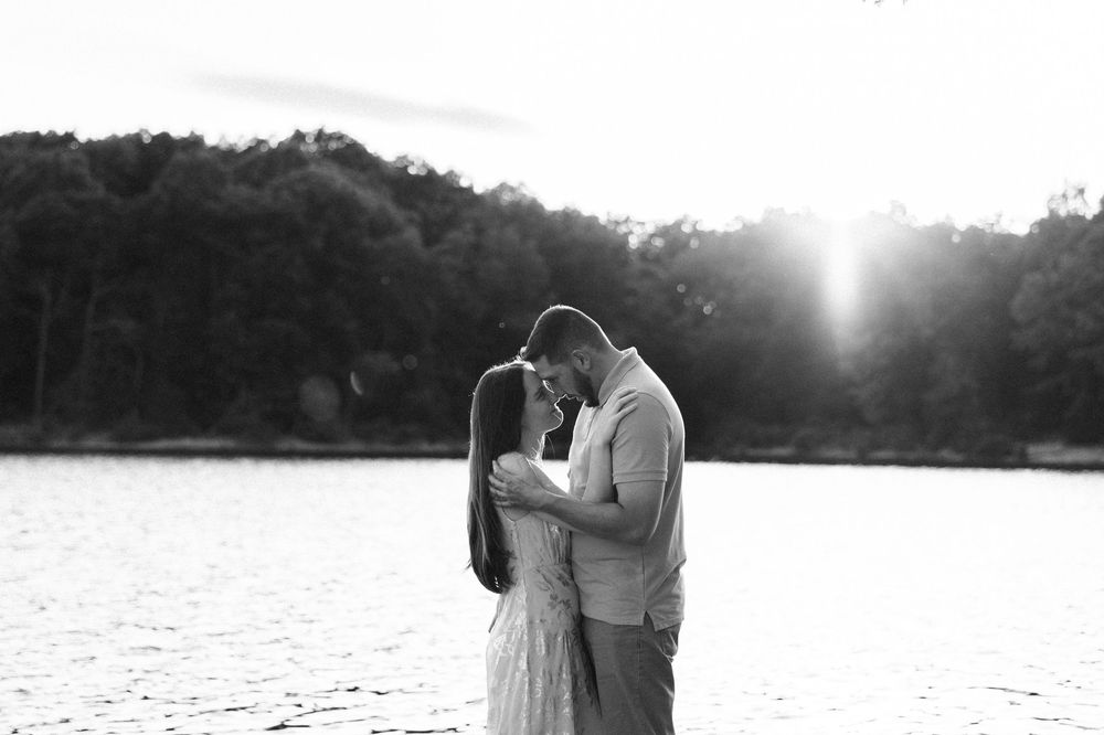 fellows lake engagement session