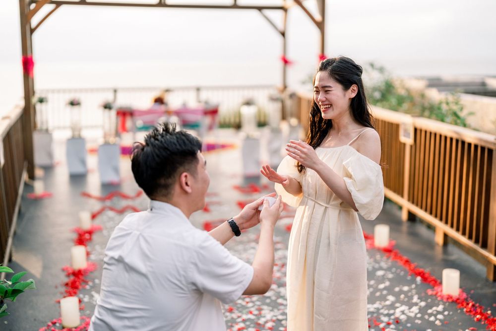 Proposal photography at Anantara Uluwatu Bali.