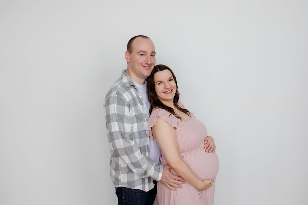 maternity photographer Watertown WI Kendall Kuss Photography