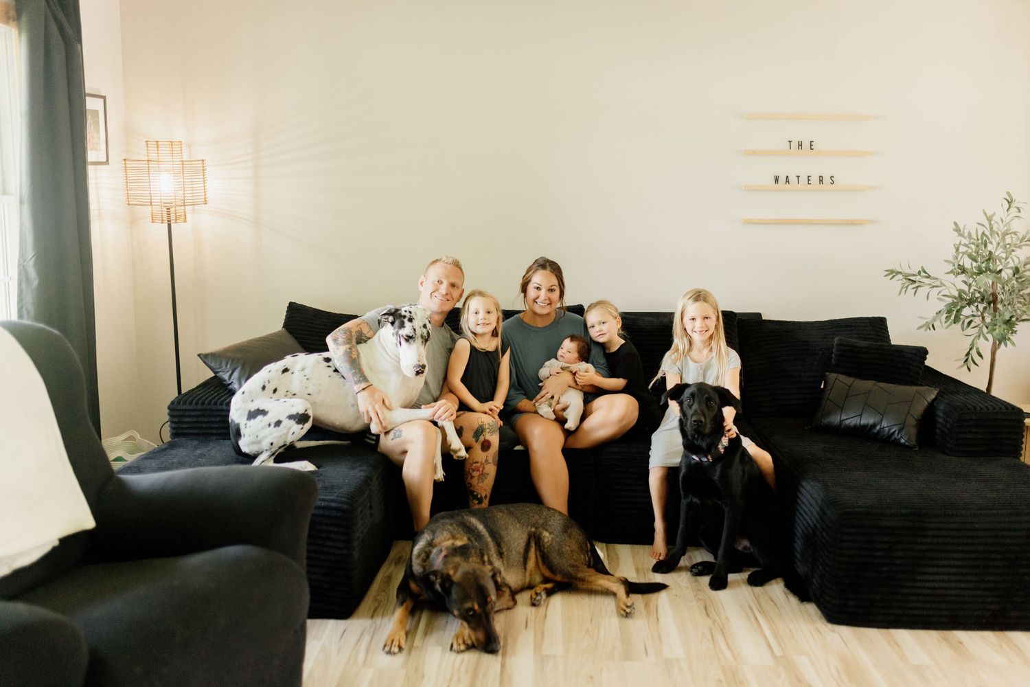 Lifestyle Newborn Photography Photoshoot in Noblesville, Indiana