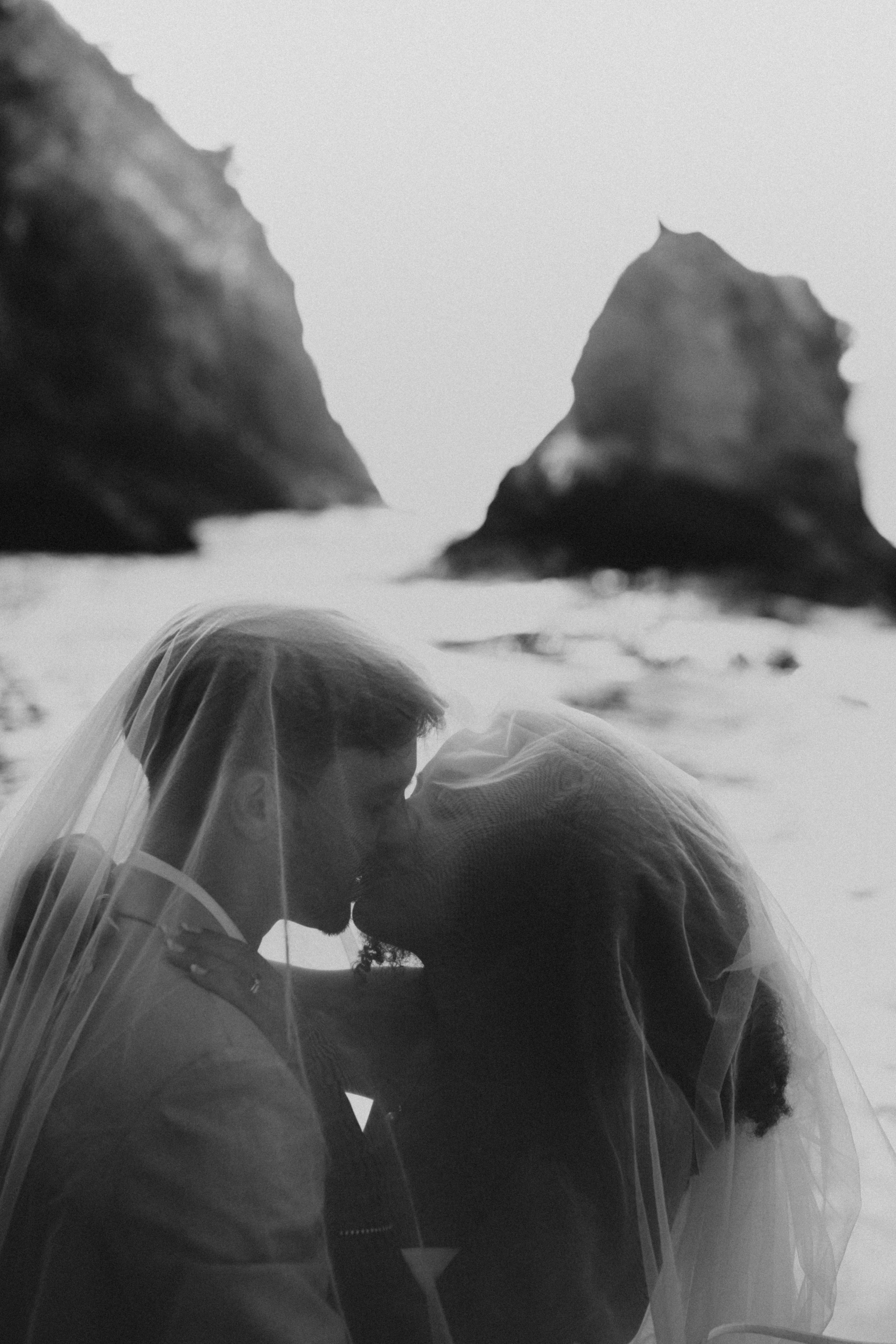 Washington Coast micro weddings

Oregon Coast micro weddings

PNW micro weddings

Pacific Northwest intimate weddings

Washington wedding