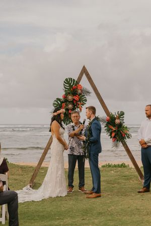 Orlando luxury wedding photographer bride and groom at the altar of a ceremony.