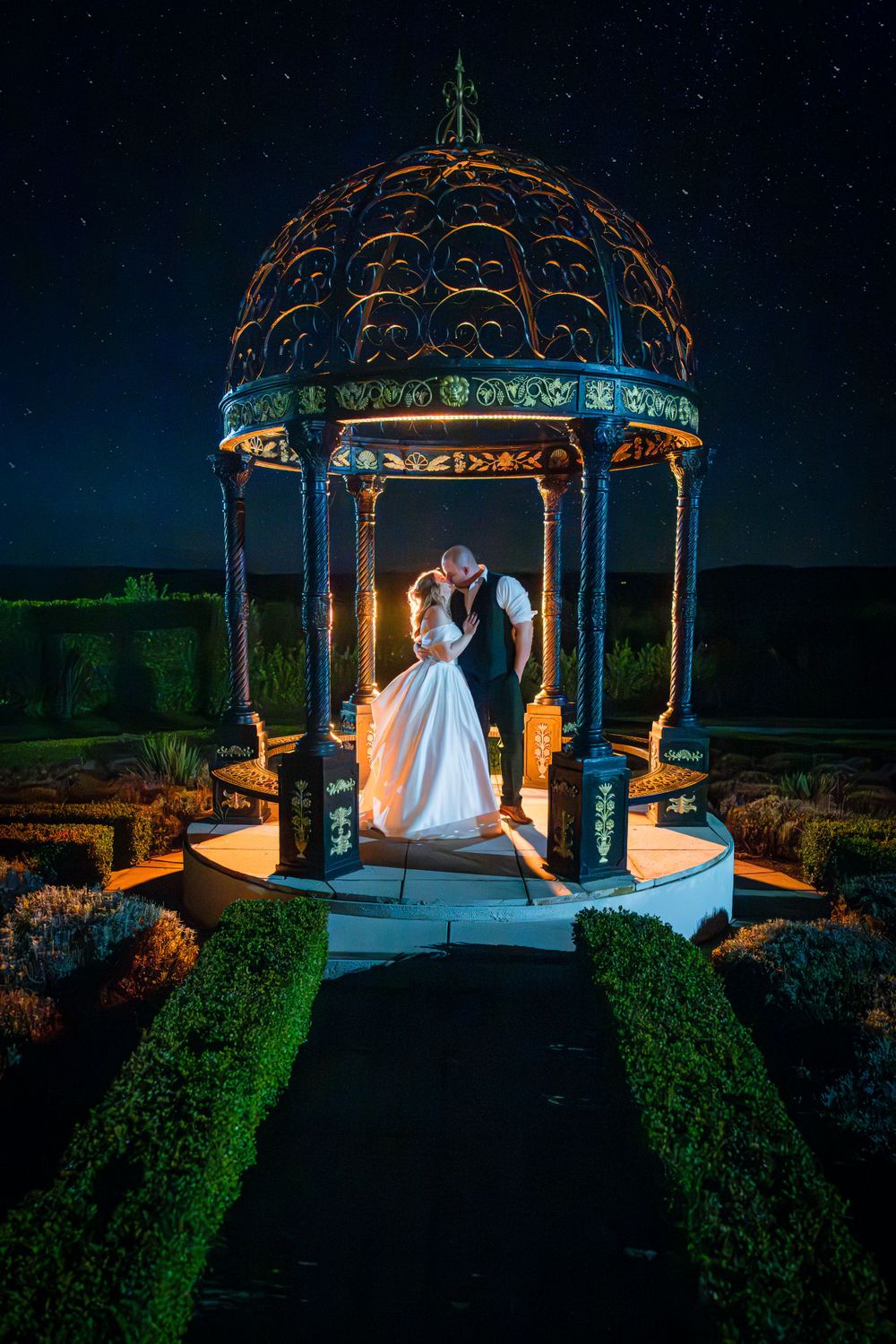 Bride and Groom against the starscape at Goosedale