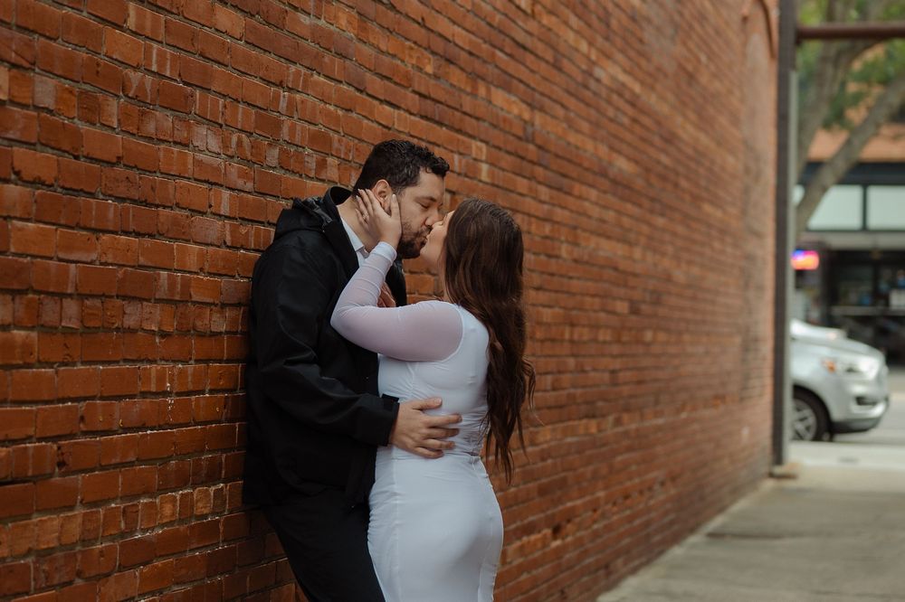 engagement photo downtown Conway Riverwalk
