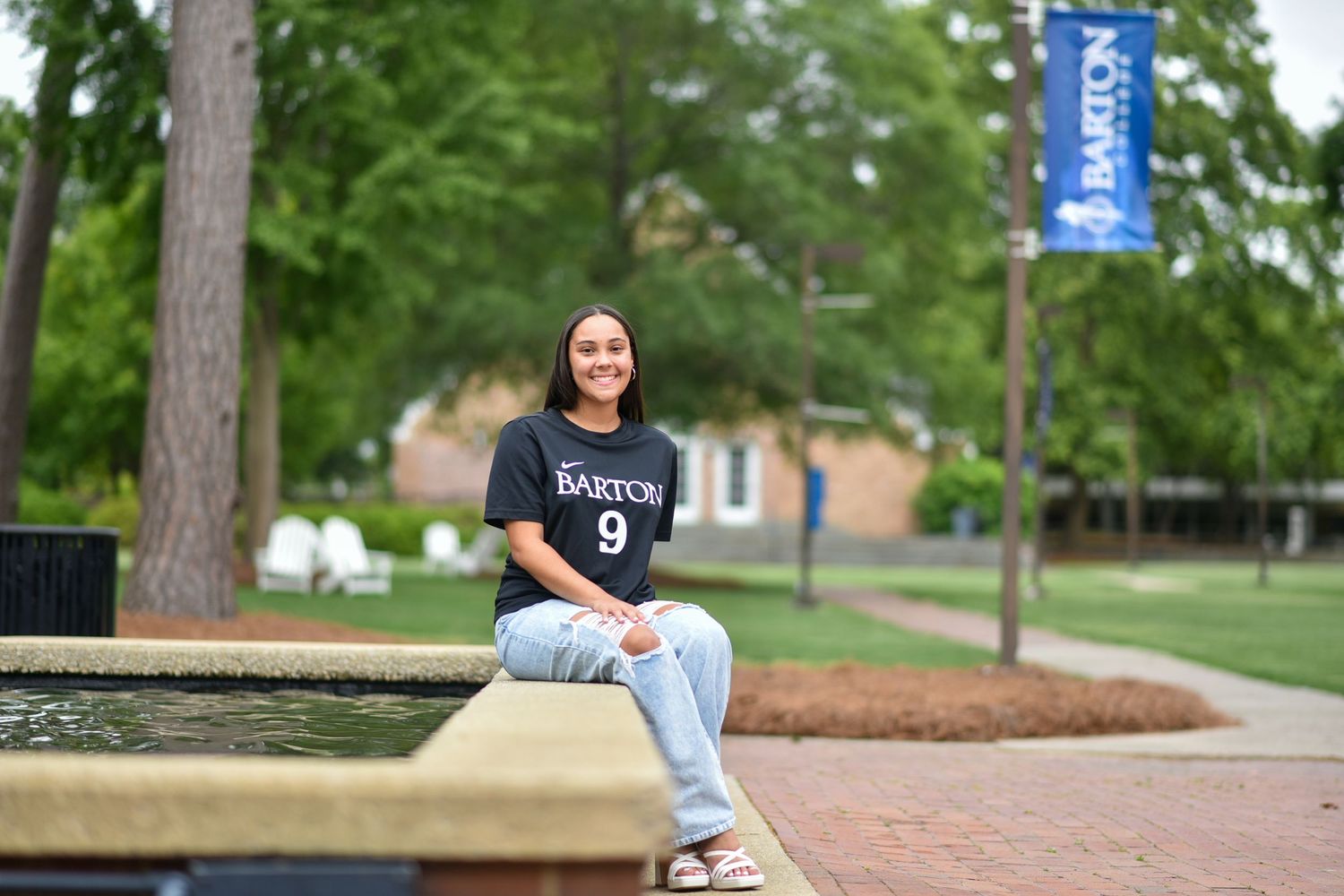 Senior session, outdoor, city, bright and airy, graduation, sports