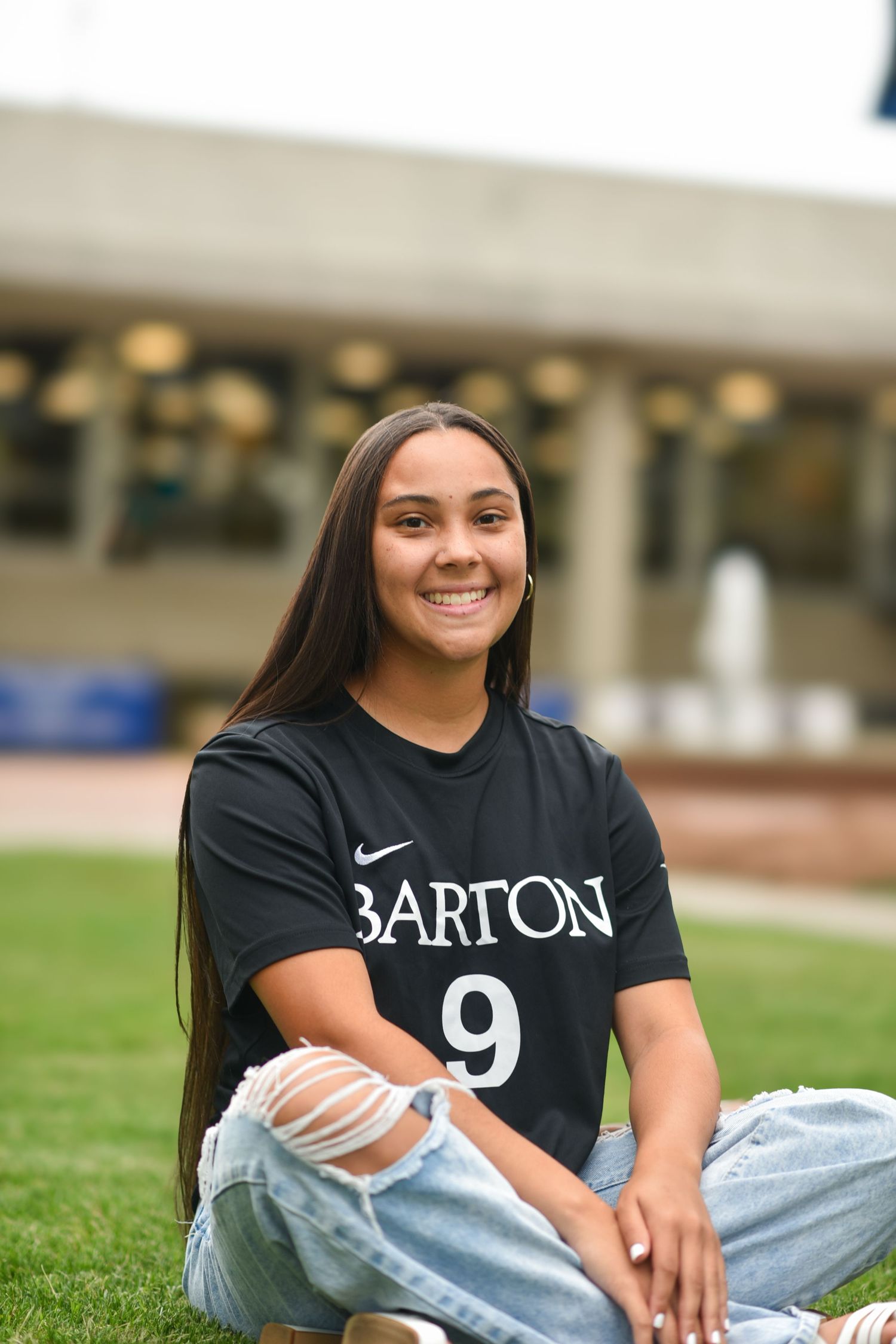Senior session, outdoor, city, bright and airy, graduation, sports