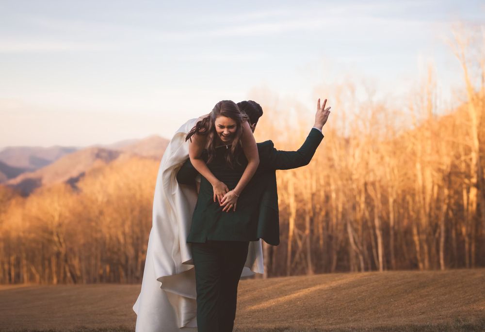 Asheville wedding photographer, NC wedding photographer, documentary style wedding photographer asheville, romantic wedding photos, timeless