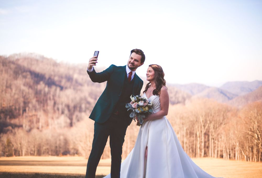 Asheville wedding photographer, NC wedding photographer, documentary style wedding photographer asheville, romantic wedding photos, timeless