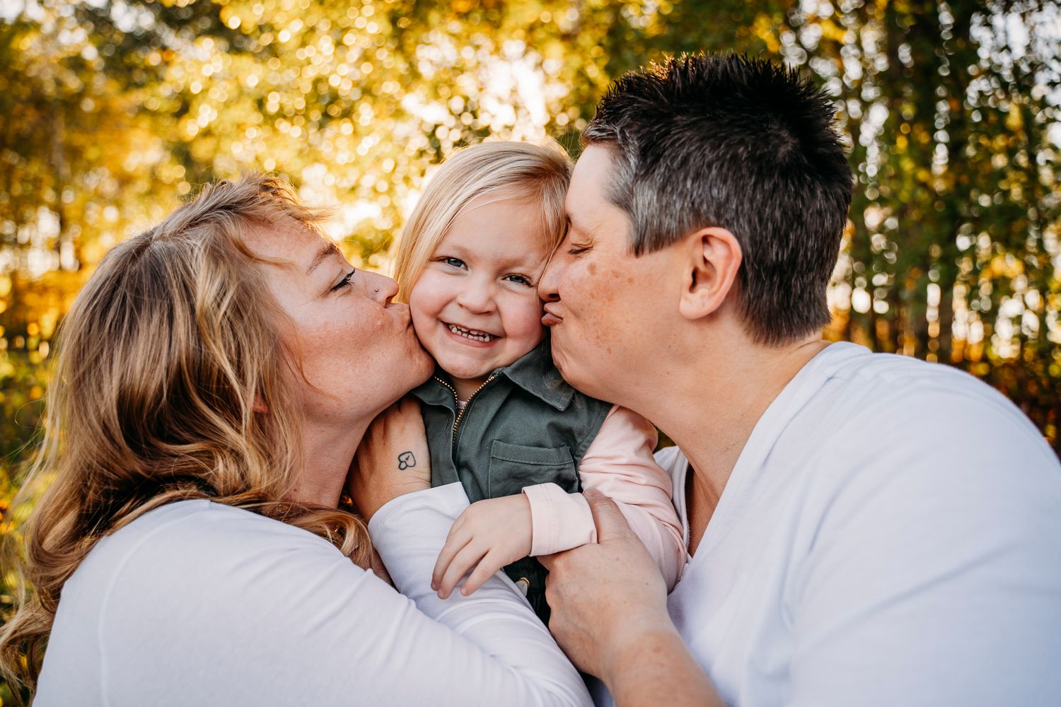 golden hour family photo