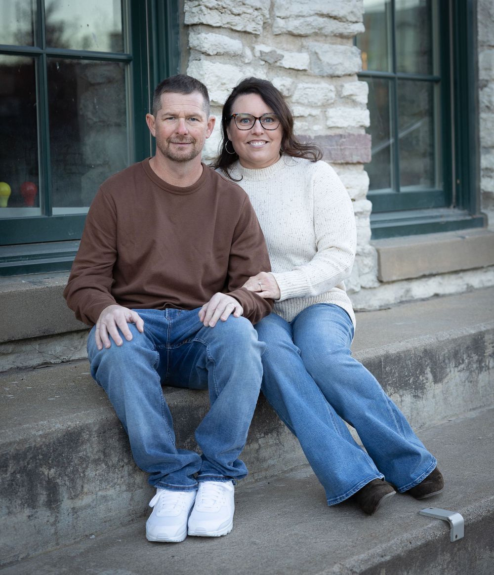 Family session in downtown Omaha along the Gene Leahy Mall Riverfront.