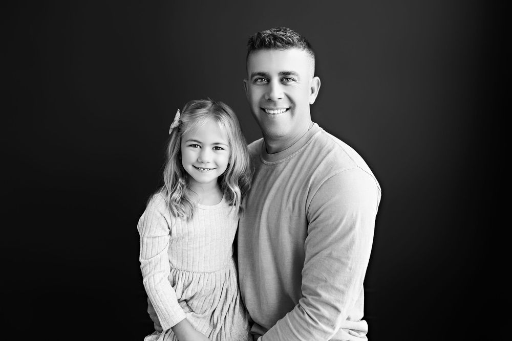 Family photos with Kendall Kuss Photography Lake Country family photographer, Watertown WI photography studio