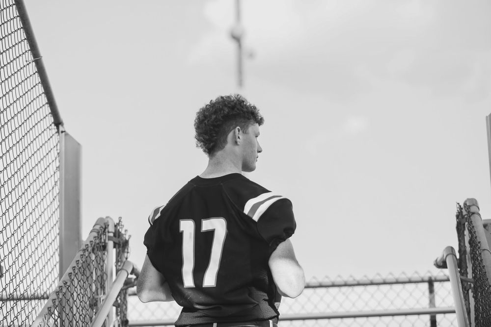 senior boy photo football