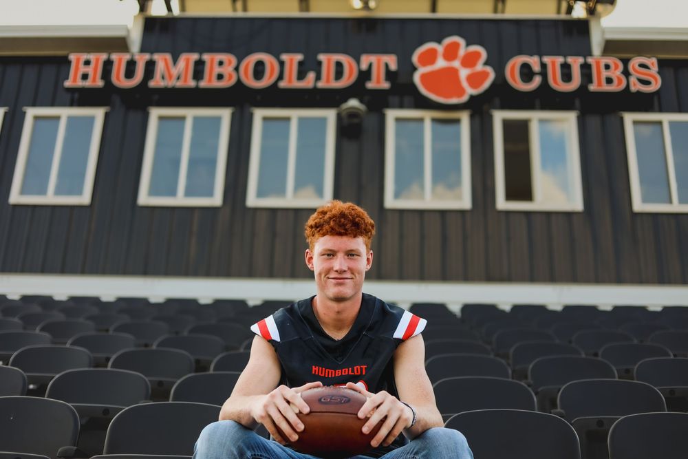 senior boy photo football