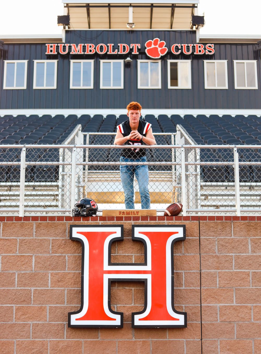 senior boy photo football