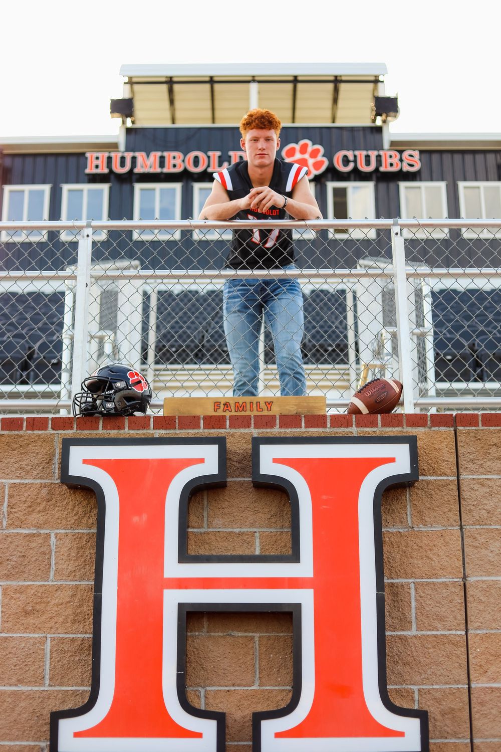 senior boy photo football