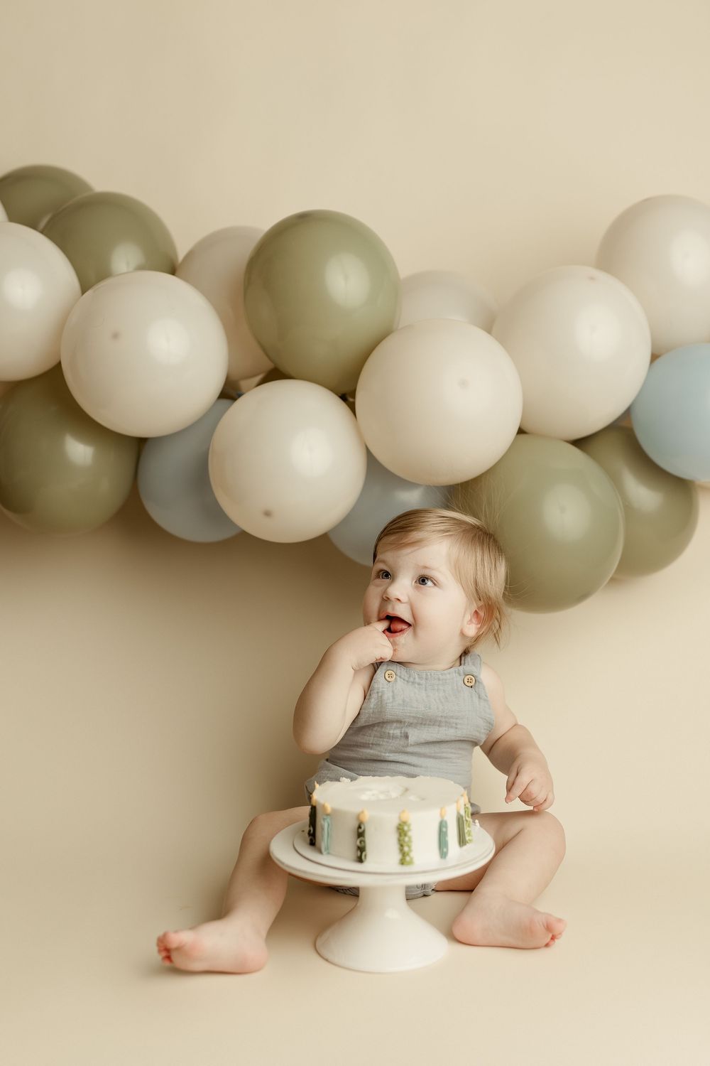 Wichita baby photographer, baby photography near me Wichita, baby portrait studio in Wichita, milestone portraits near me