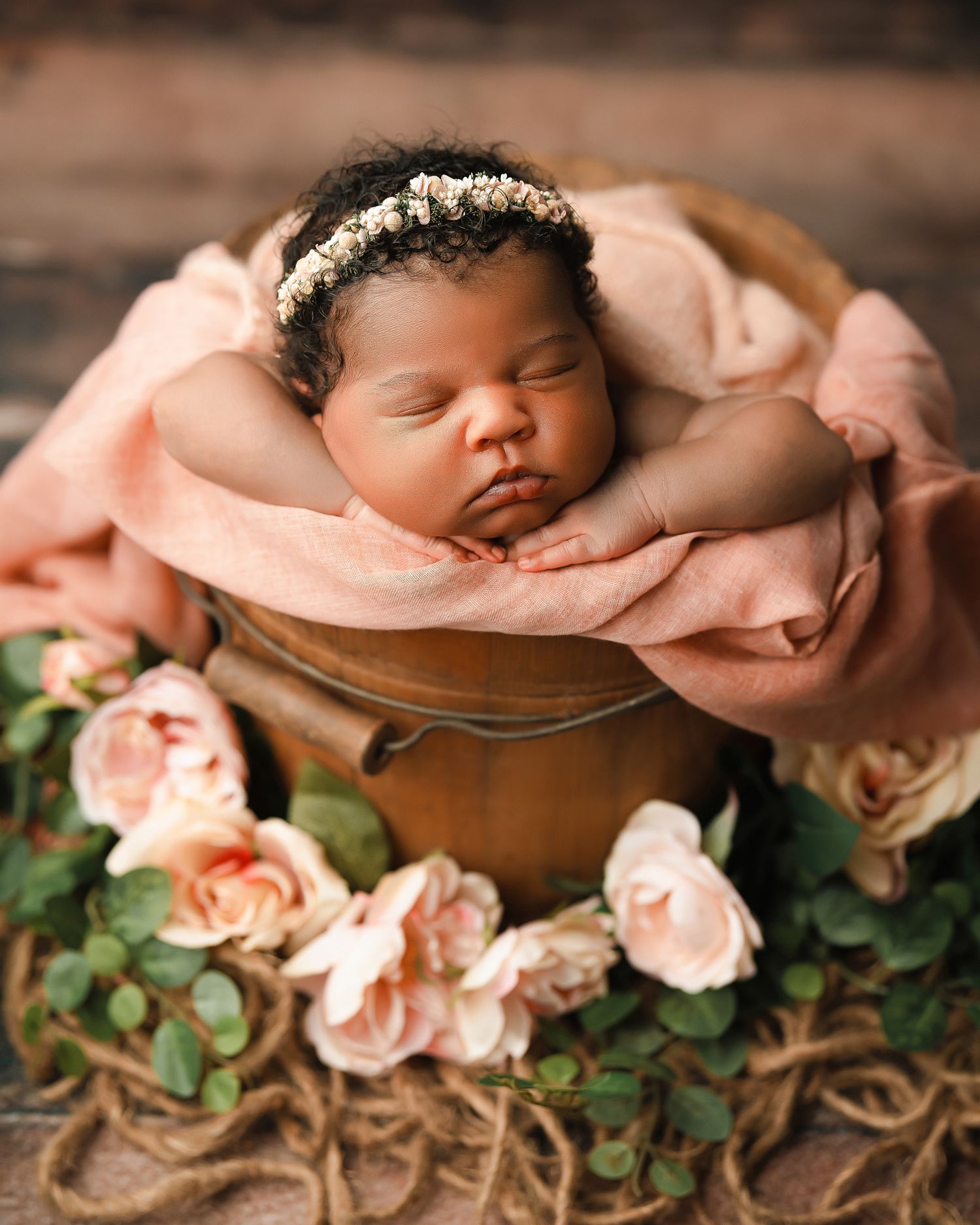 Newborn photography studio located in between Atlanta, Georgia and Birmingham, Alabama with full service photo studio.