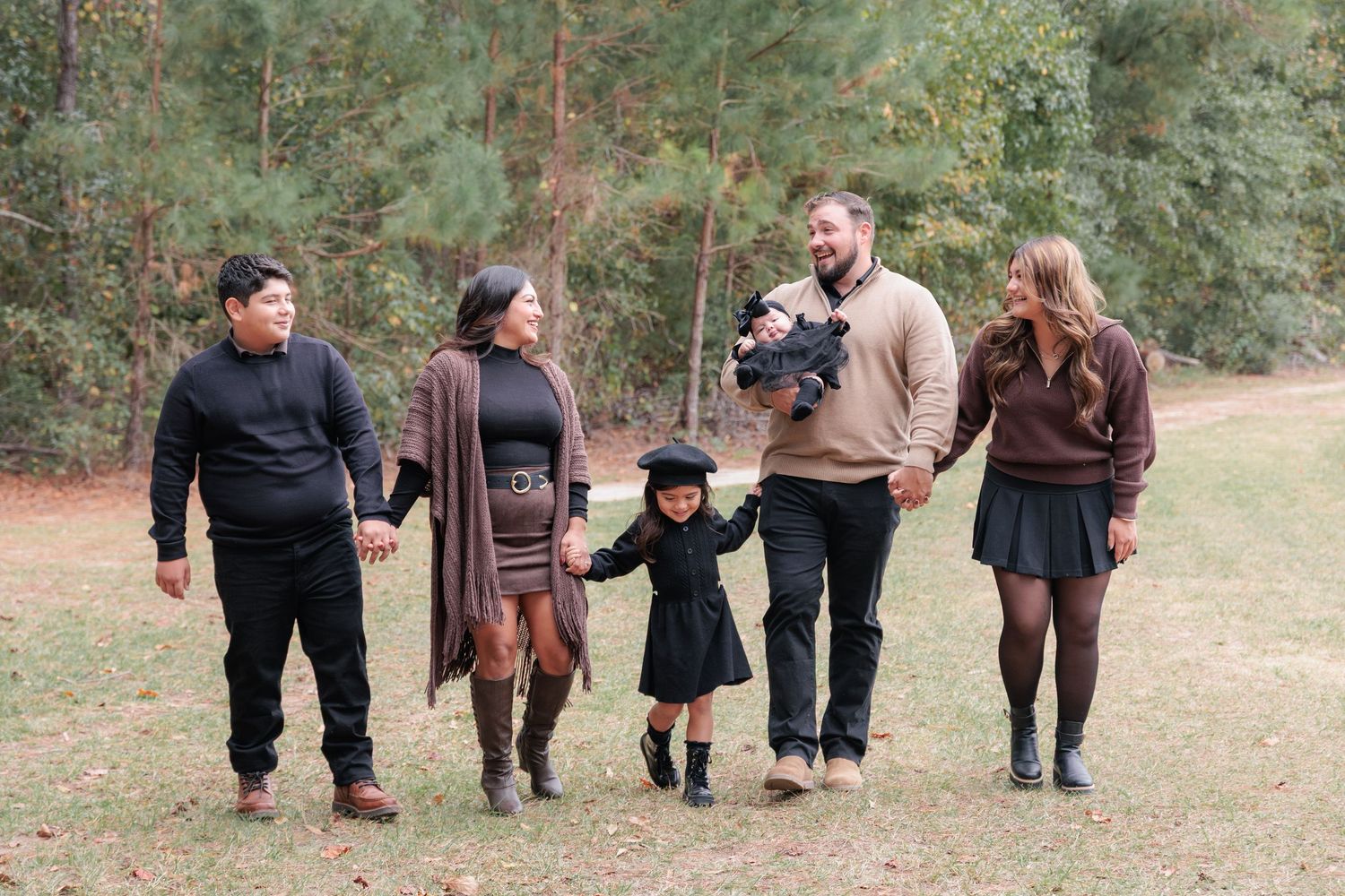 Family portrait photographer Valdosta Georgia lifestyle session.