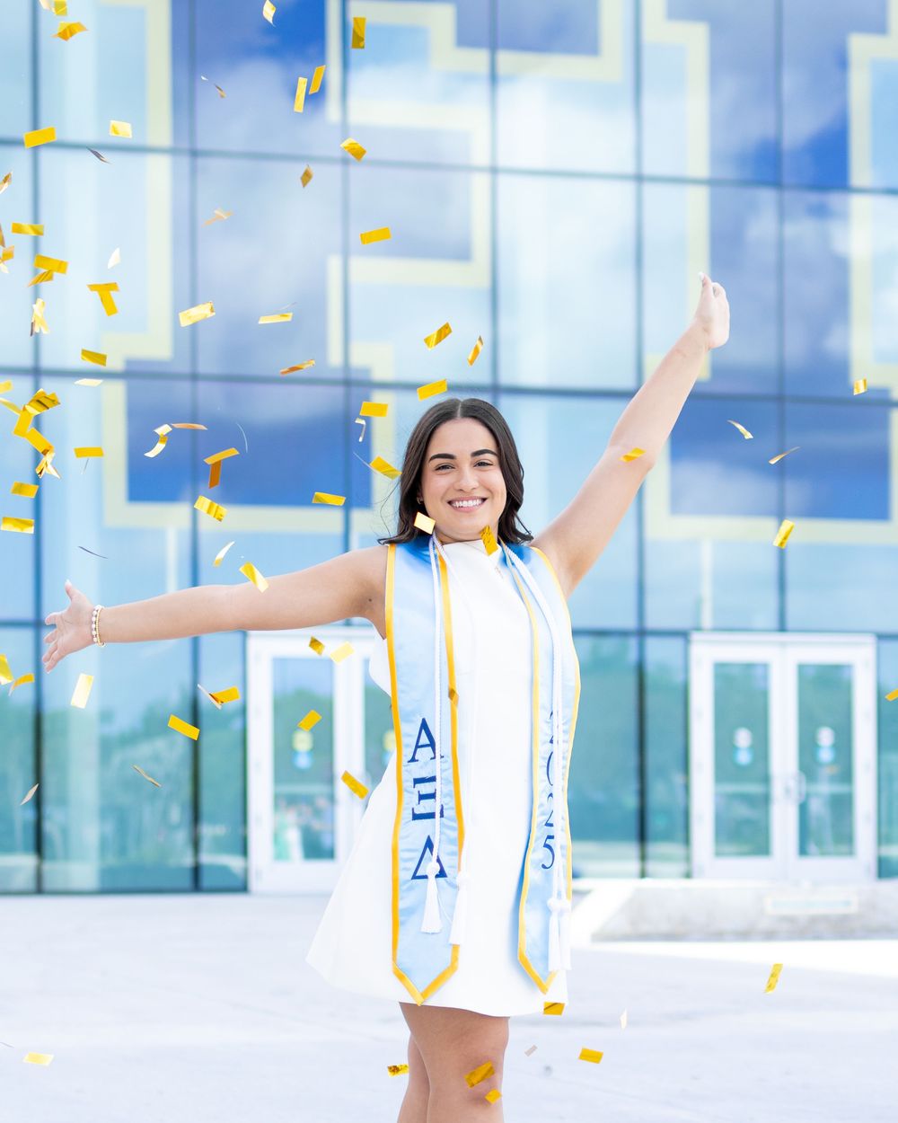 grad photo
