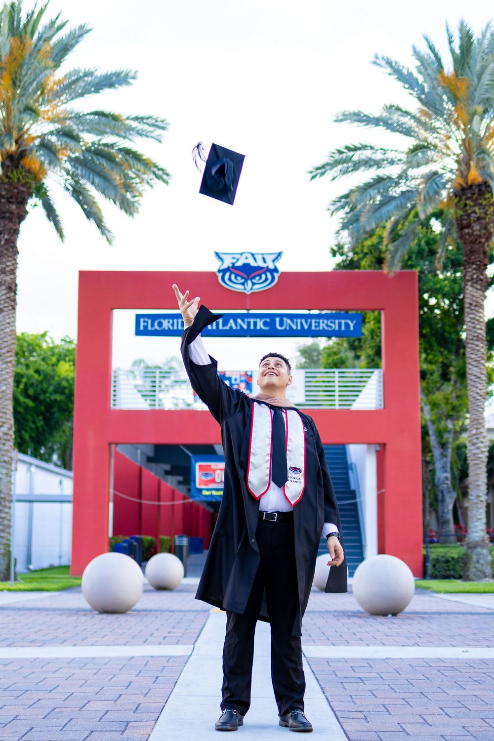 grad photo
