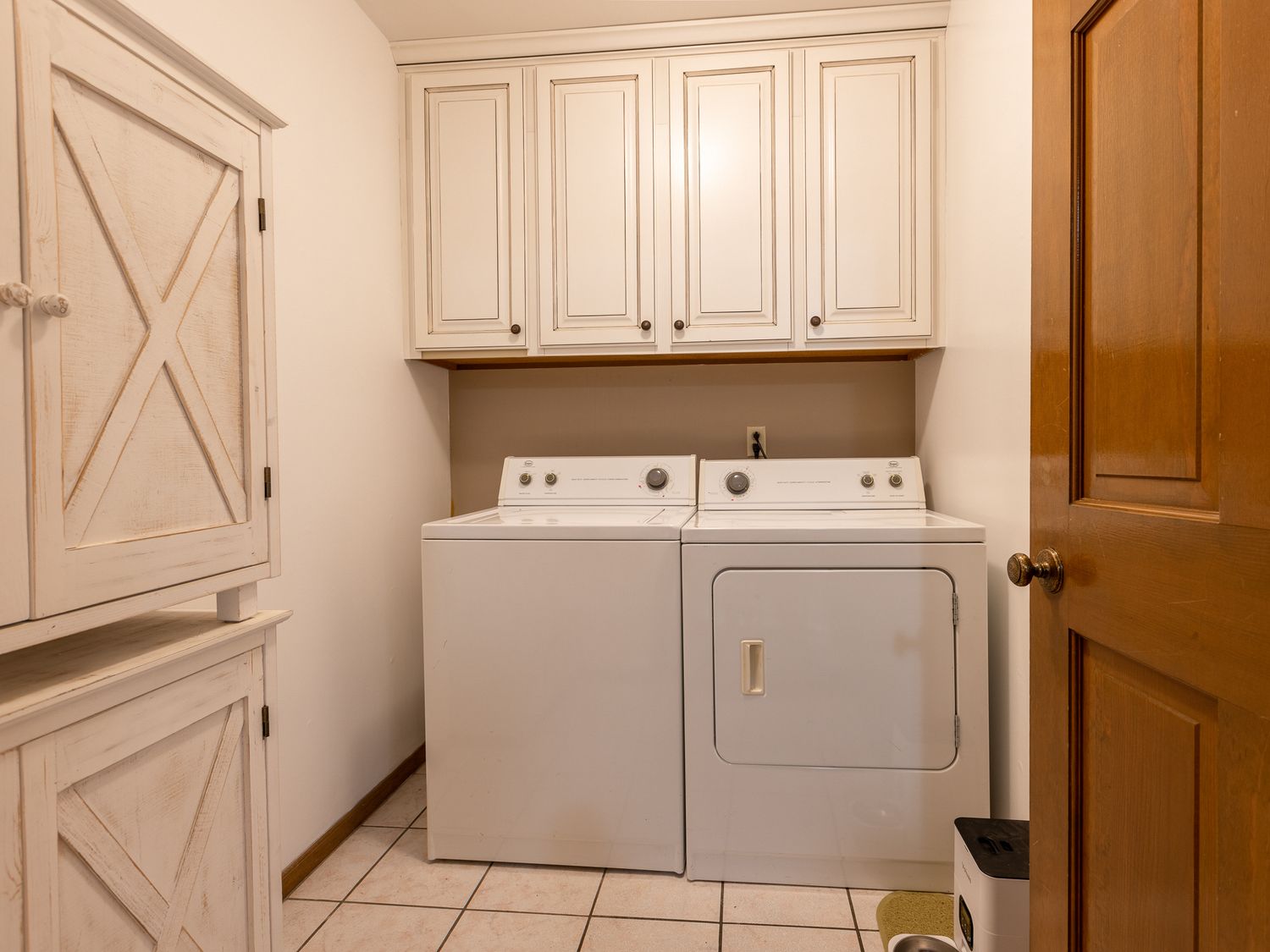 High-quality HDR real estate photography for Windsor home listings