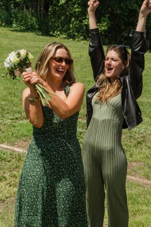 Bridal boquet toss