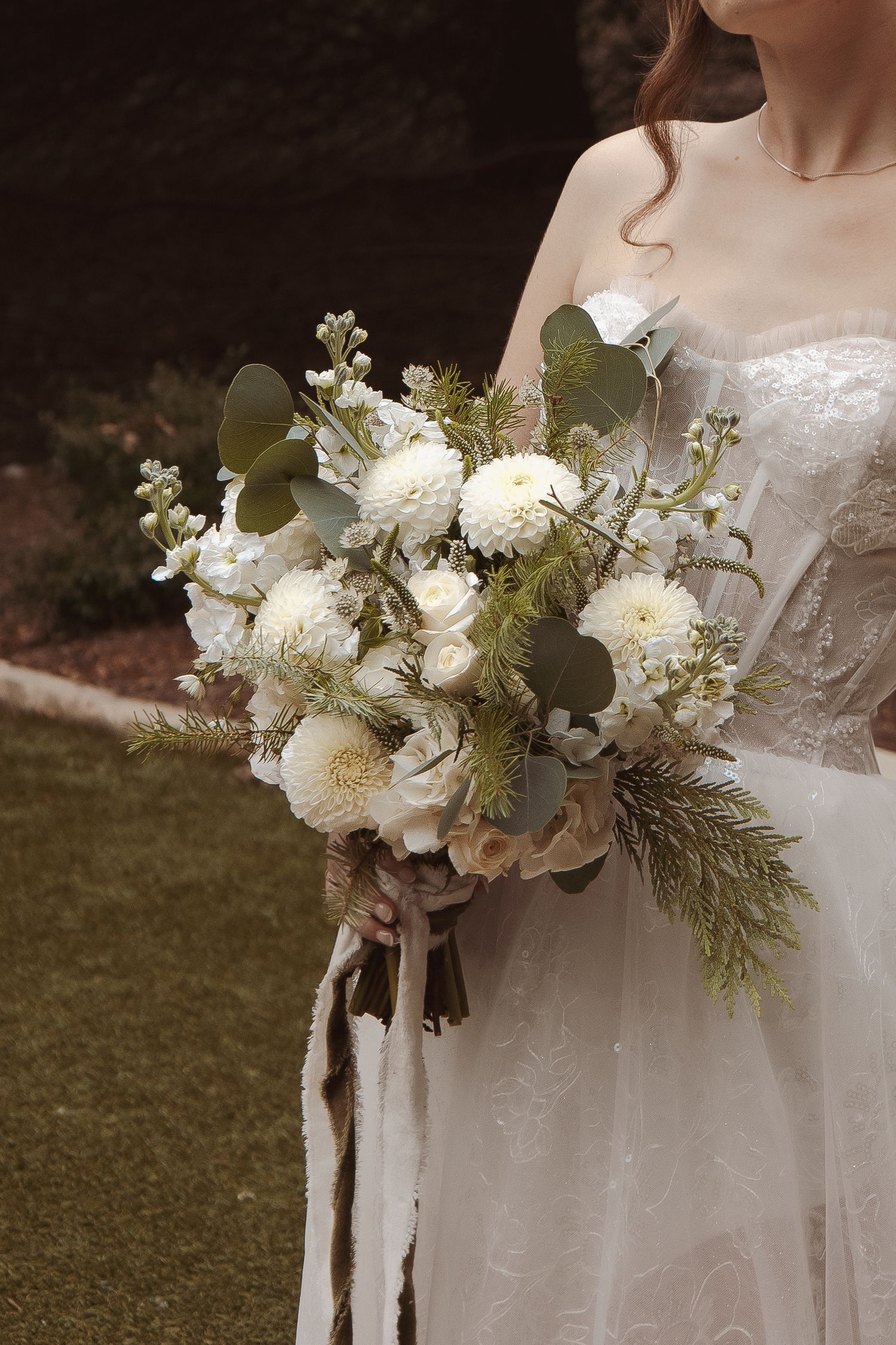 Wedding portrait with bouquet