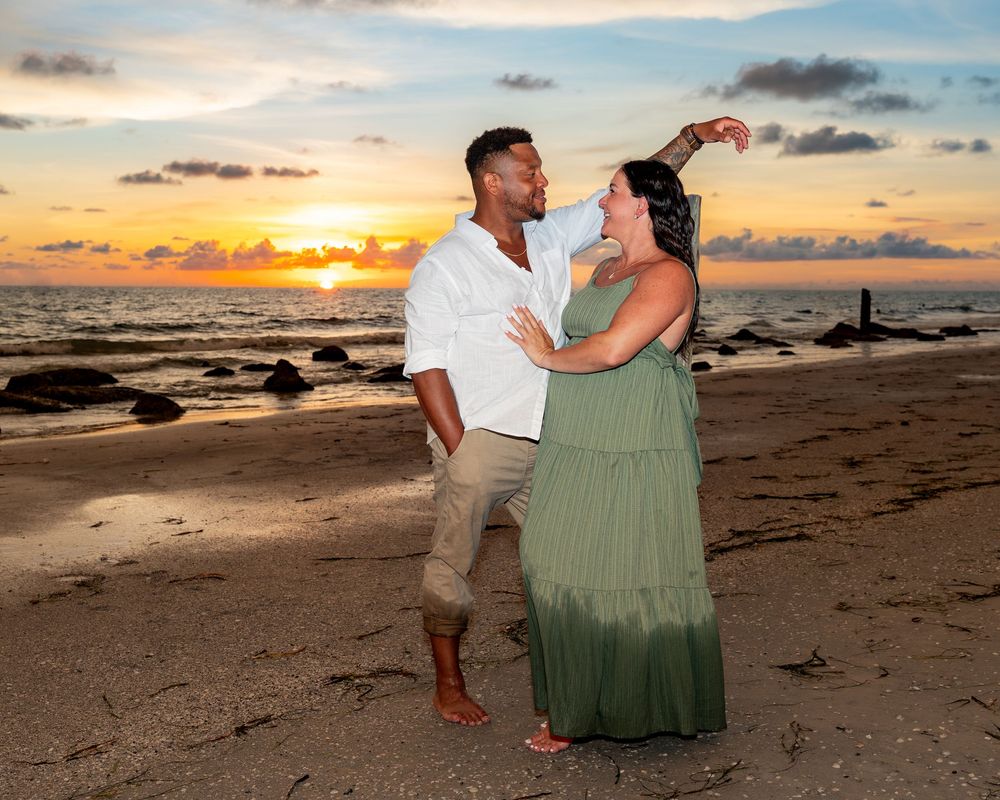 St Pete Beach-Redington Shores-Maternity-sunset photo session with BE Jazy Photography-St Pete Beach Photographer