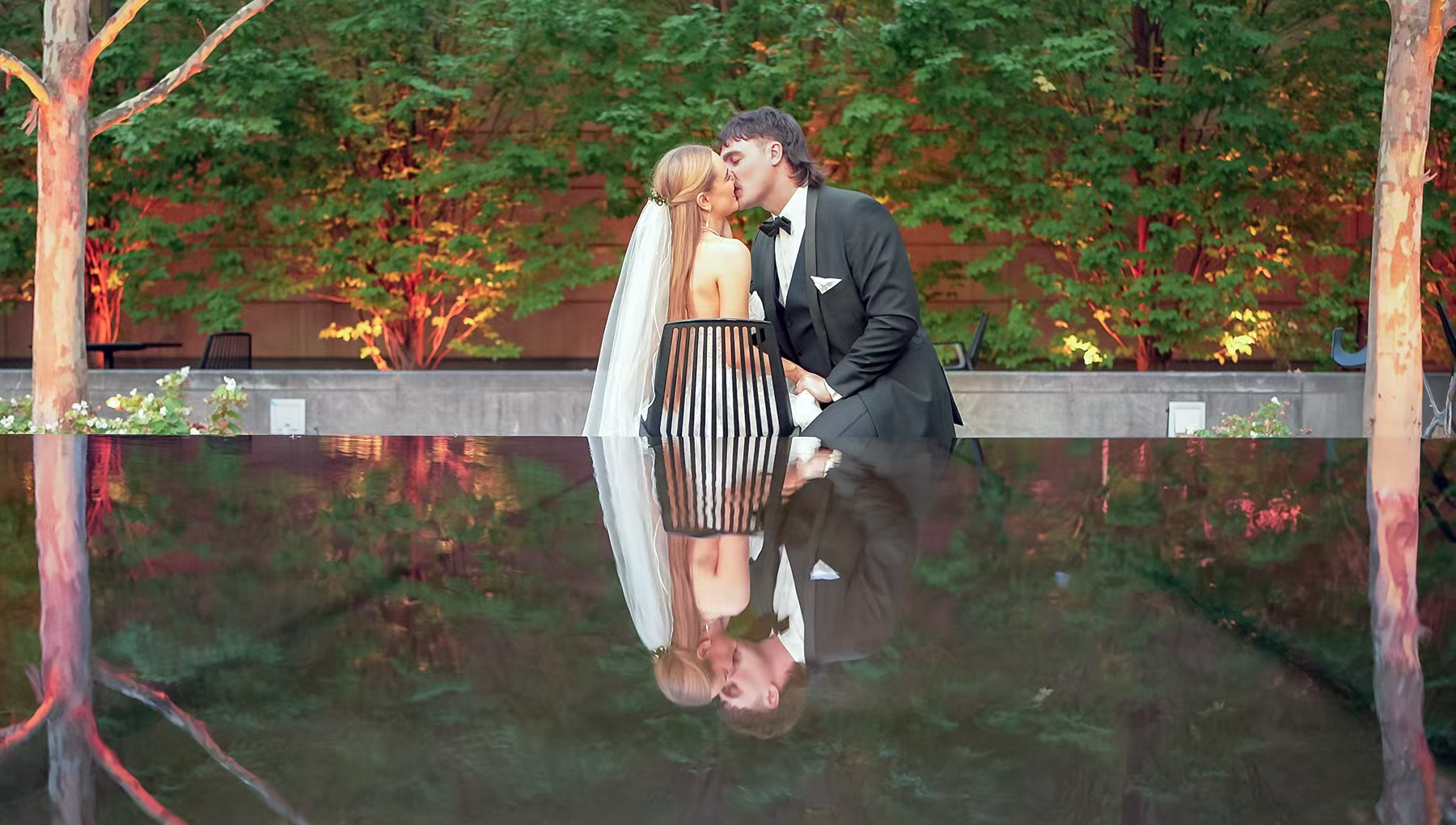 intimate moment of a wedding couple in Columbus Museum Of Art