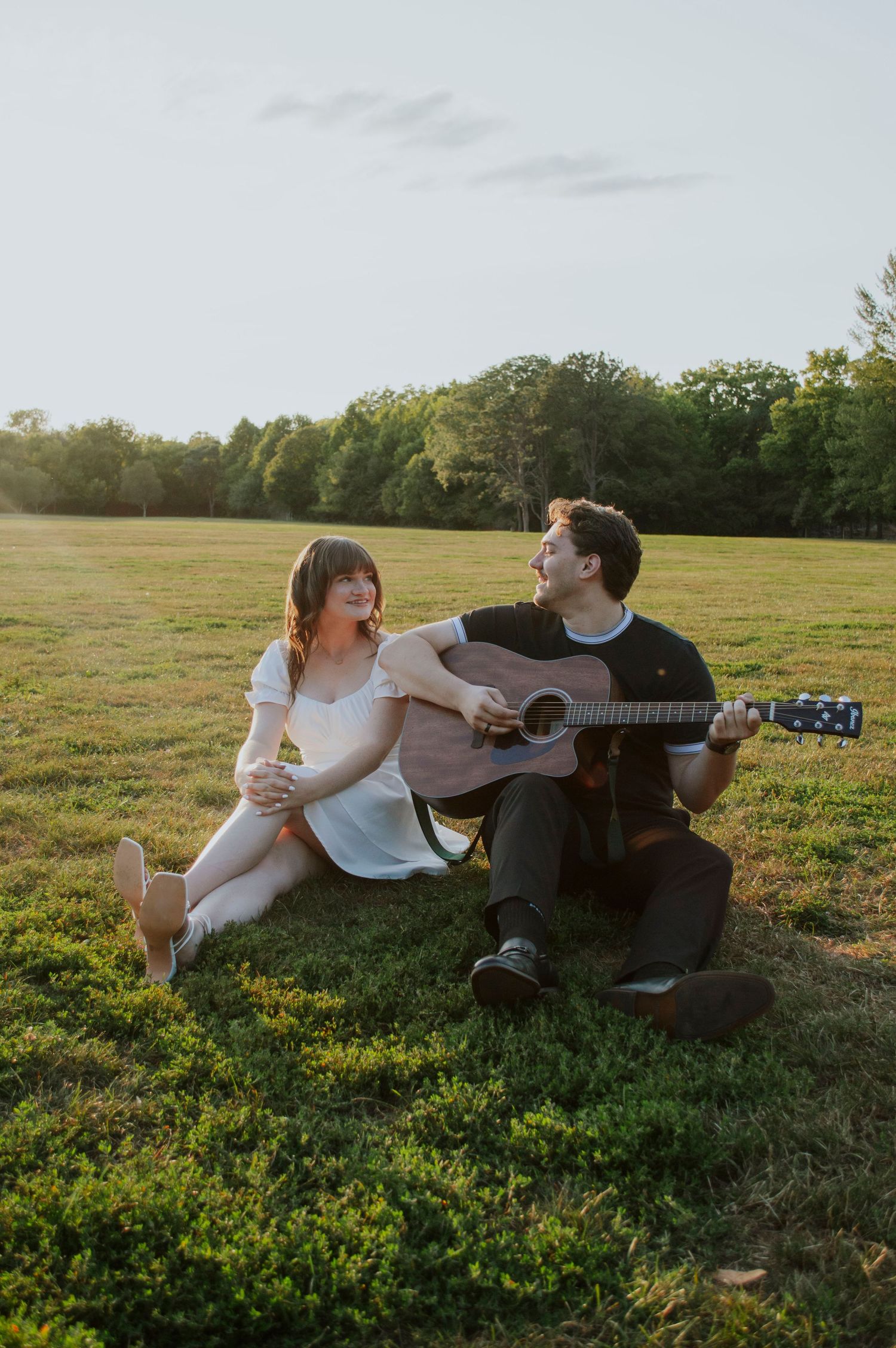 Romantic photography session capturing authentic connection.