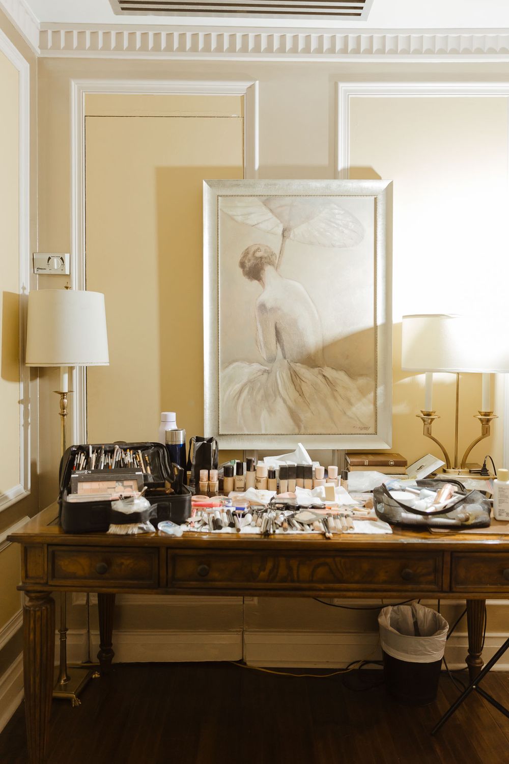 Bride getting ready at Windsor Arms in Toronto