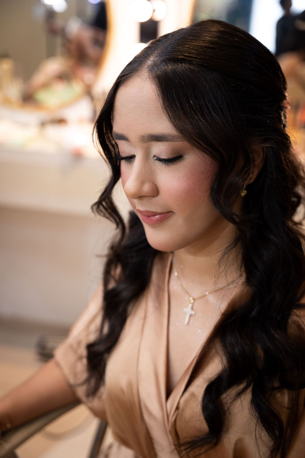Retrato de quinceañera con vestido de ensueño en el corazón del Caribe colombiano.