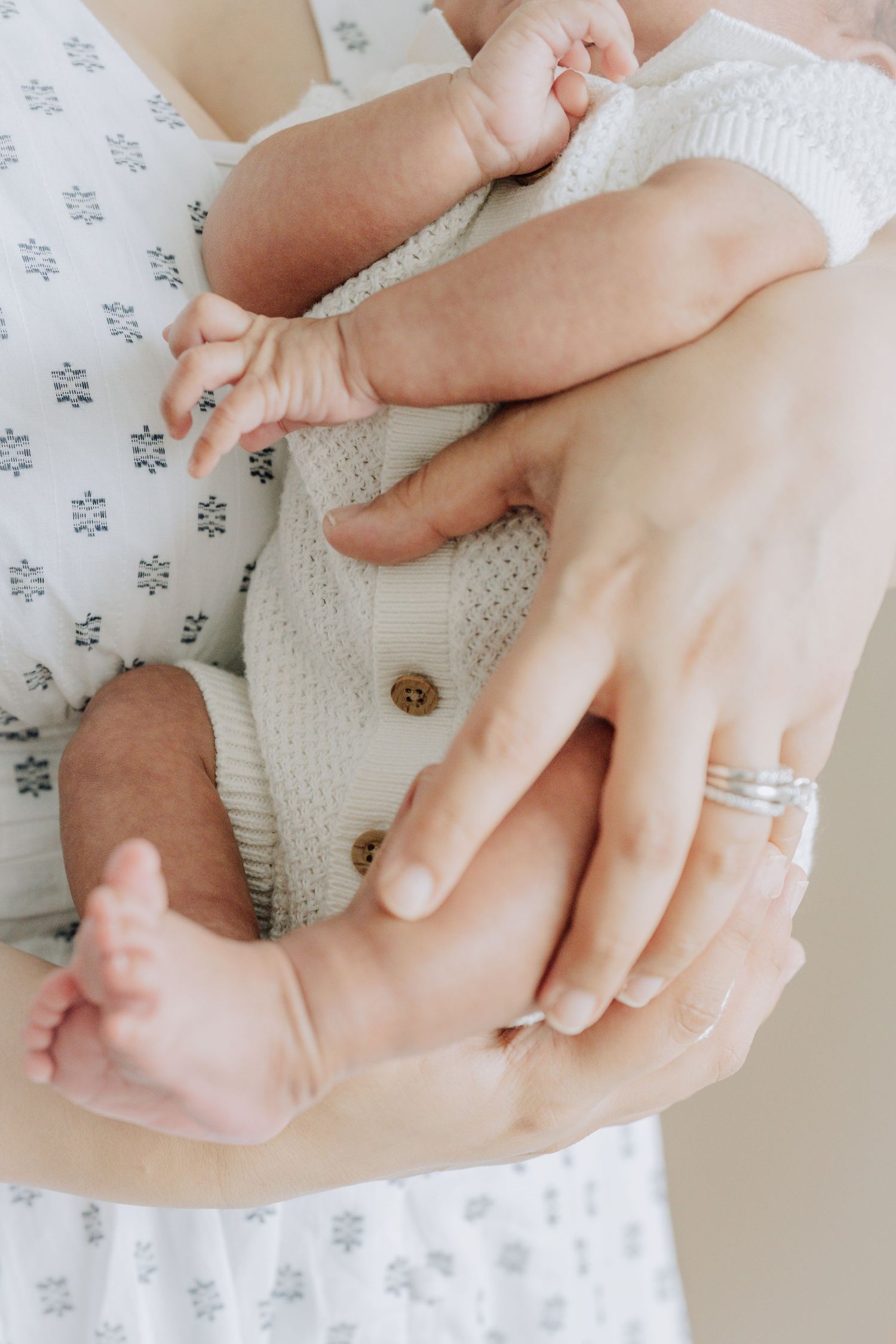 Calgary maternity photographer