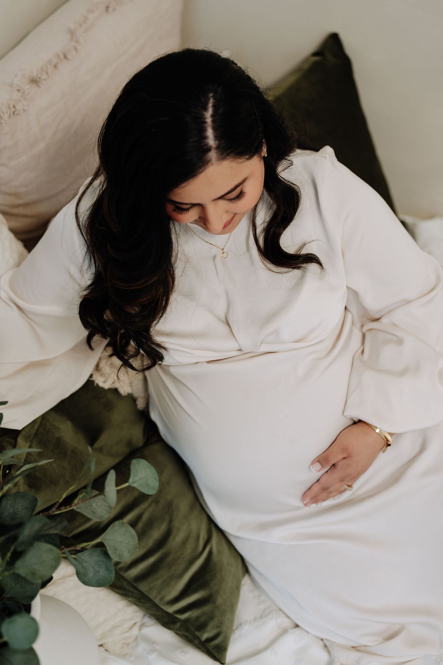 maternity photography, photographer based in Calgary AB