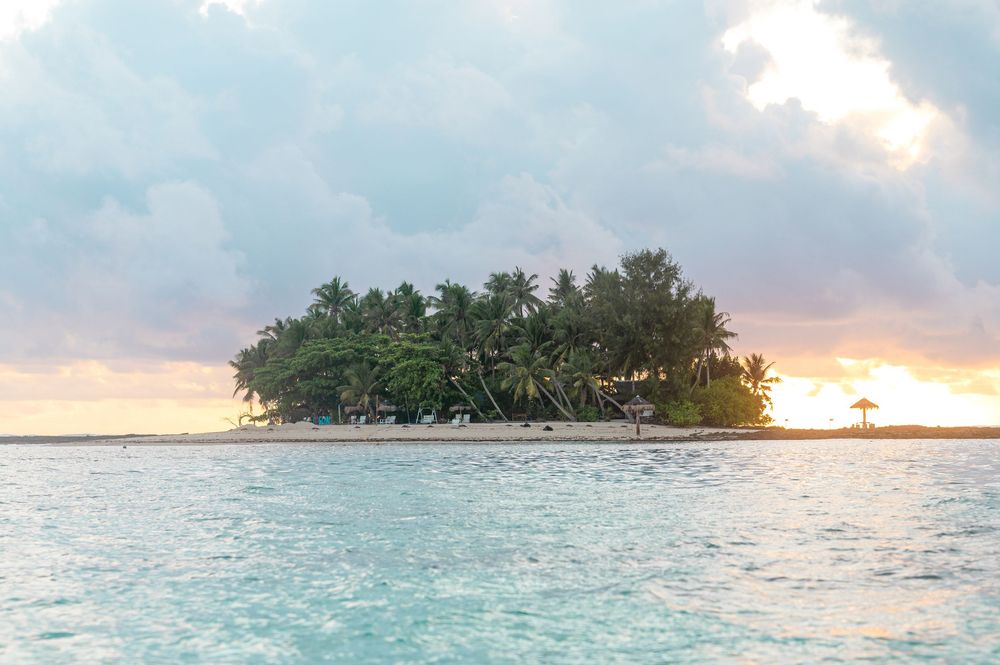 Siargao Surf Photographer, Surfing Photo and Video Sessions. Real Estate, Food, Products, Lifestyle. Postcards. Prints. Photo Stock, Siargao