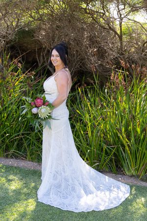 bridal portraits along the coast Yallingup