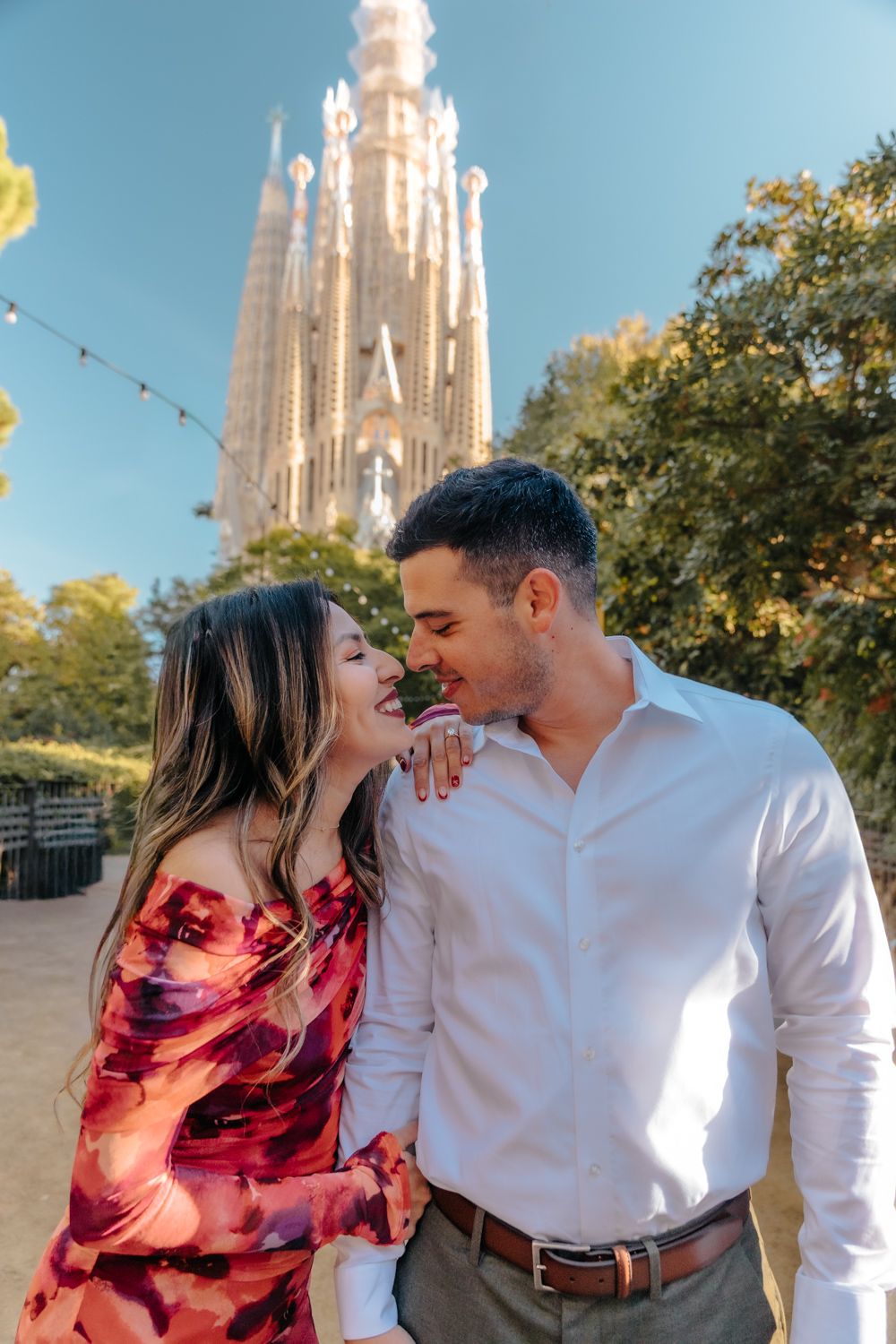 Romantic kiss with basilica reflection Barcelona Surprise proposal photoshoot Barcelona BarcelonaLoversPH
