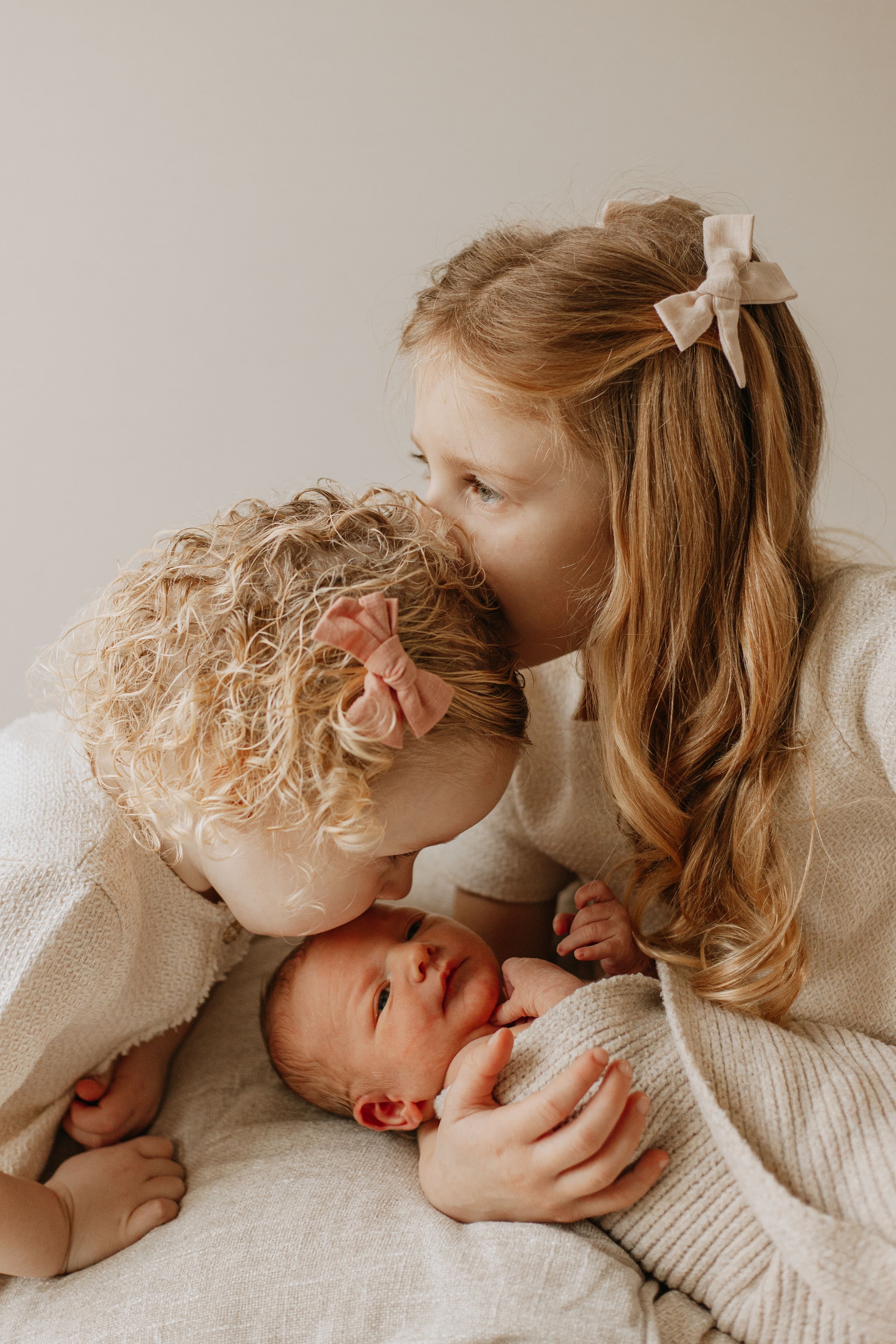Sibling photoshoot in Sevenoaks Kent
