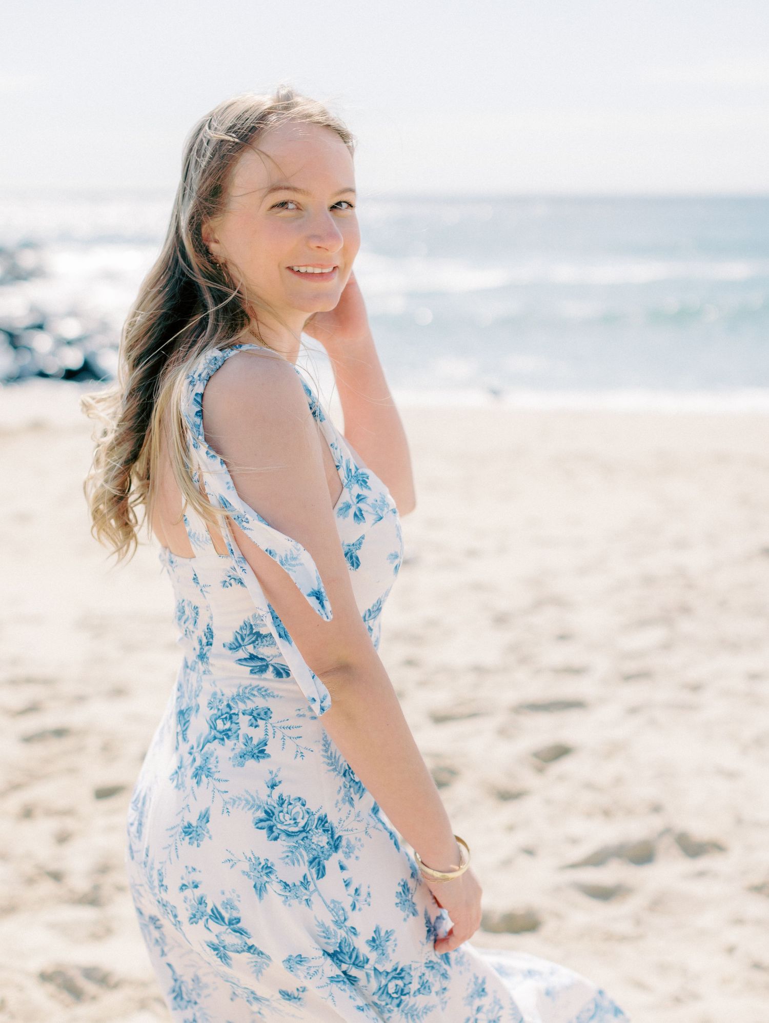 Early morning Asbury Park Engagement session Jeanie Jang photo New Jersey wedding photographer