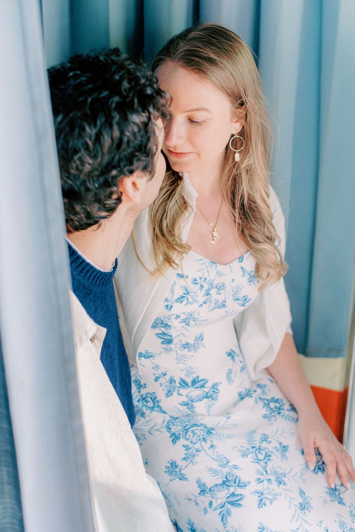Early morning Asbury Park Engagement session Jeanie Jang photo New Jersey wedding photographer