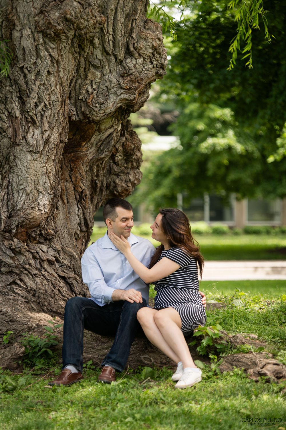 Wedding photography at McMaster University, Hamilton — timeless love captured by Toronto & Hamilton wedding photographers.